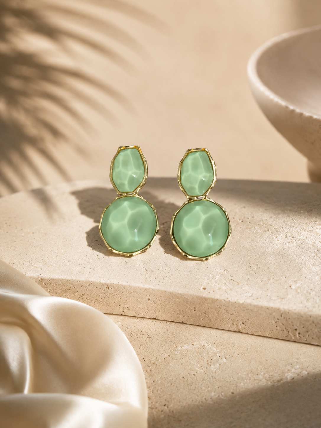 Boucles d’oreilles à perles vertes – vue 1