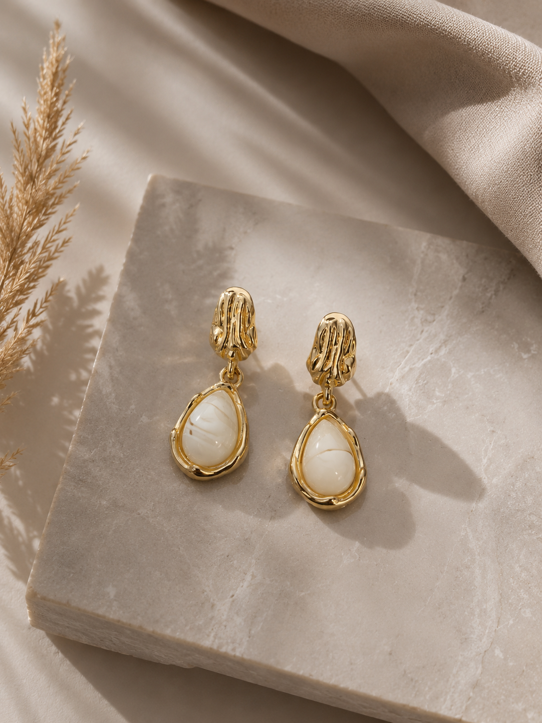 Boucles d’oreilles Pierre – vue 1