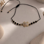 Bracelet Tortue noir – cadrage harmonisé